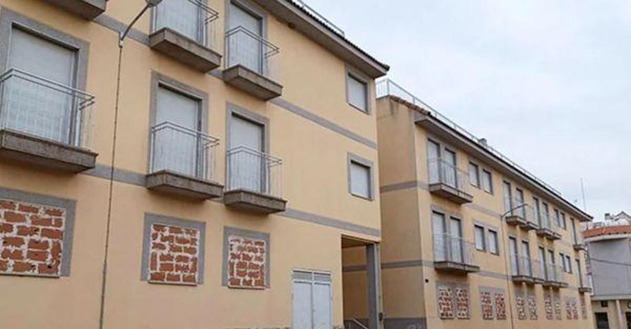 Edificio en venta en Horcajo de Santiago, Calle Torrubia, 16410 photo 0