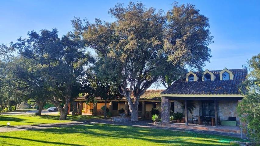 Chalet en venta en Jimena de la Frontera, Jimena De La Frontera photo 0