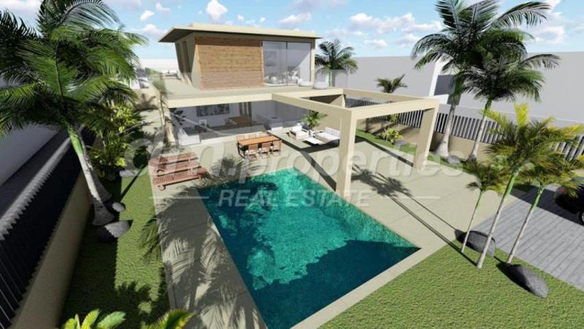 Chalet en venta en Arona, Palm-Mar photo 0