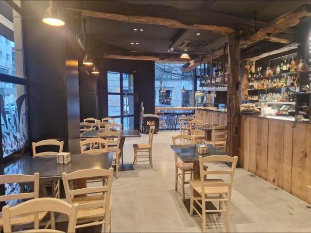 Local comercial en venta en Donostia-San Sebastián, Antiguo photo 0