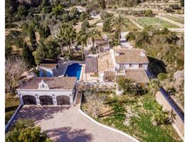 Chalet en venta en Denia photo 0