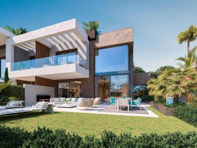 Adosada en venta en Marbella, Bello Horizonte photo 0