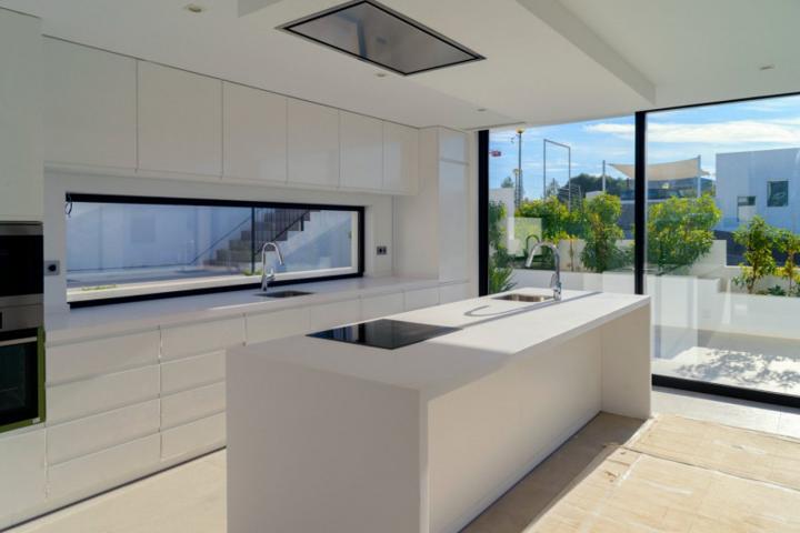 Chalet en venta en Santa Eulalia Del Rio, Talamanca a Jesus. photo 0