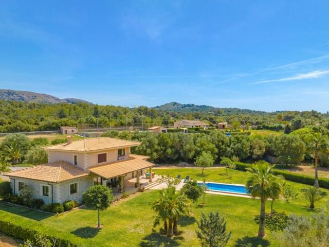 Chalet en venta en Alcúdia photo 0