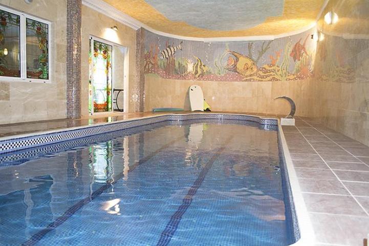 Chalet en venta en Hondon de las Nieves photo 0