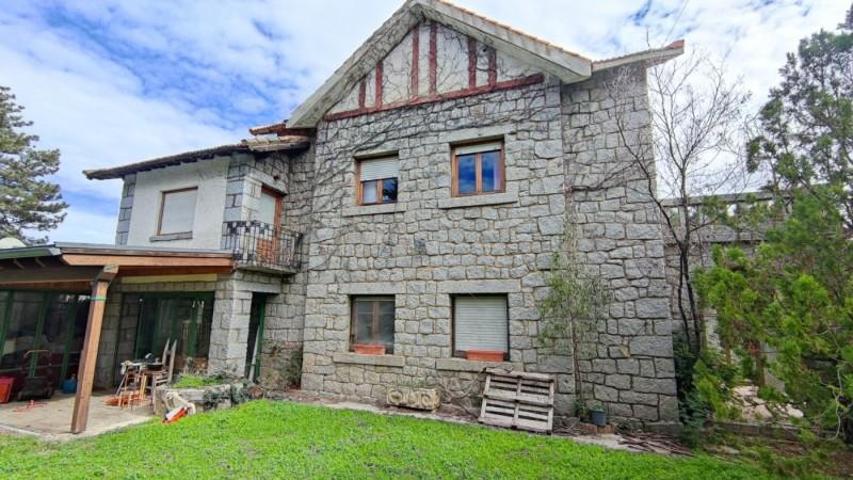 Chalet en venta en Galapagar, Parquelagos - Puente Nuevo photo 0