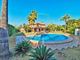 Chalet en venta en Benidorm photo 0