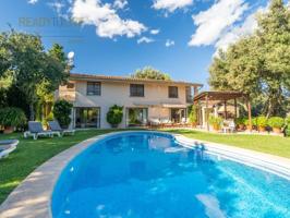 Casa con terreno en venta en Pollença photo 0