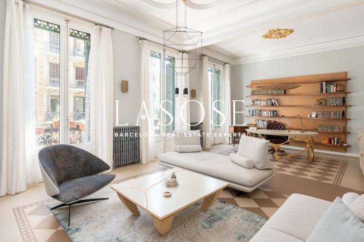 Piso en venta en Barcelona, Dreta de l´Eixample photo 0