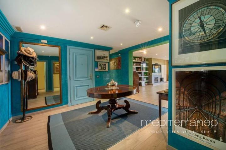 Apartamento en venta en Marbella, Altos Reales photo 0