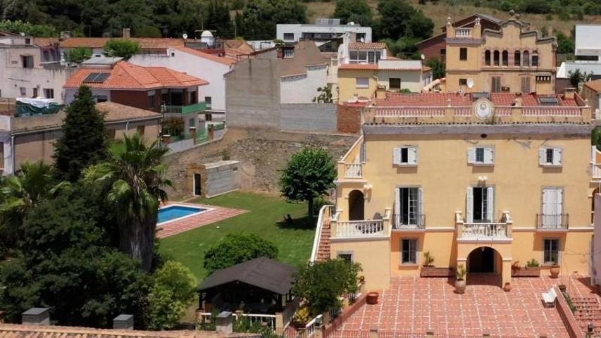 Casa en venta en Teià, Sector barrera photo 0