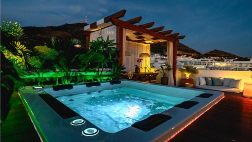 Aticos en venta en Fuengirola, Reserva del Higuerón photo 0