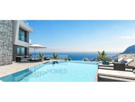 Chalet en venta en Calpe photo 0