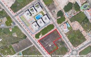 Terreno en venta en Piles, Playa photo 0