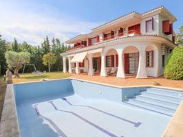 Chalet en venta en Alella, Can Teixidó photo 0