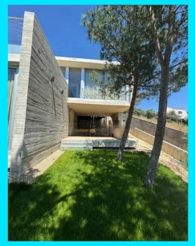 Casa con terreno en venta en Torrelodones, Los Peñascales photo 0