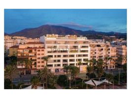 Piso en venta en Estepona photo 0