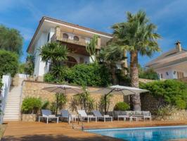 Chalet en venta en Sitges photo 0