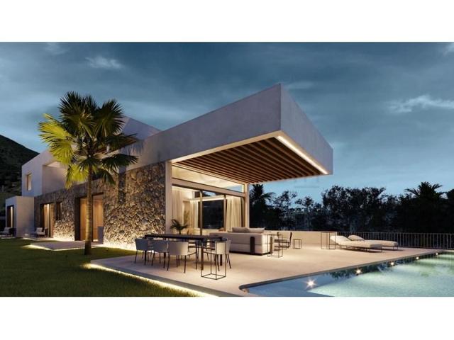 Chalet en venta en Fuengirola photo 0