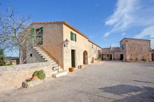 Chalet en venta en Ariany, Afueras photo 0