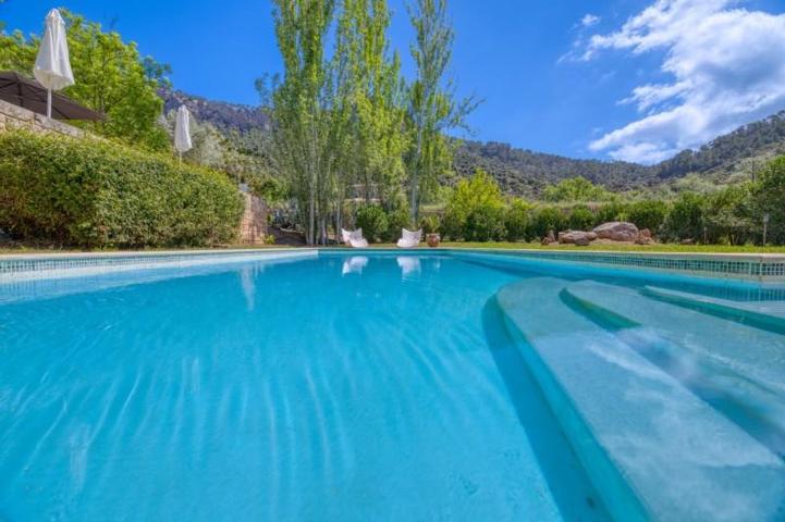 Chalet en venta en Esporles, Son cabaspre photo 0