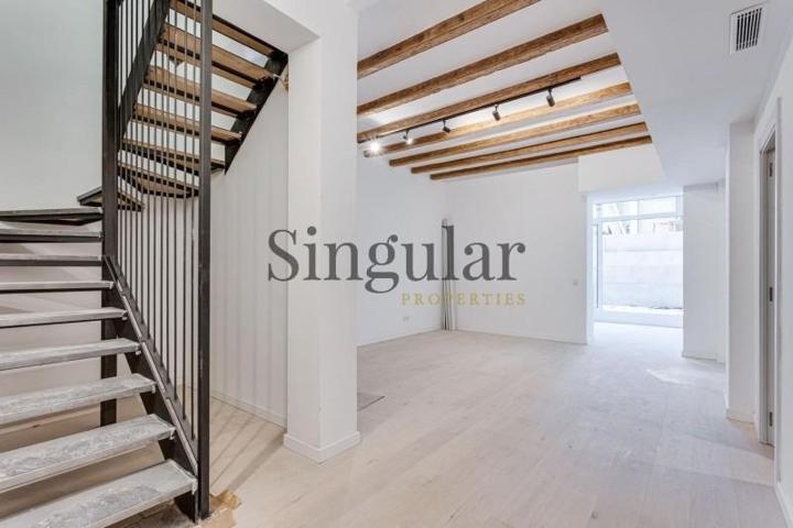 Duplex en venta en Barcelona, Sarrià-Sant Gervasi photo 0