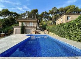 Casa en venta en Calonge, Urbanizacion photo 0