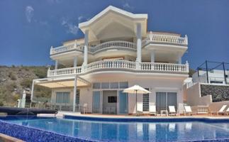 Chalet en venta en Adeje, Roque del Conde photo 0