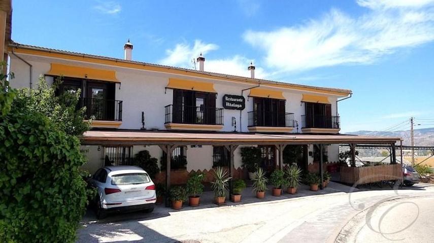 Chalet en venta en Comares, Comares photo 0