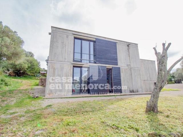 Casa con terreno en venta en Alaior photo 0