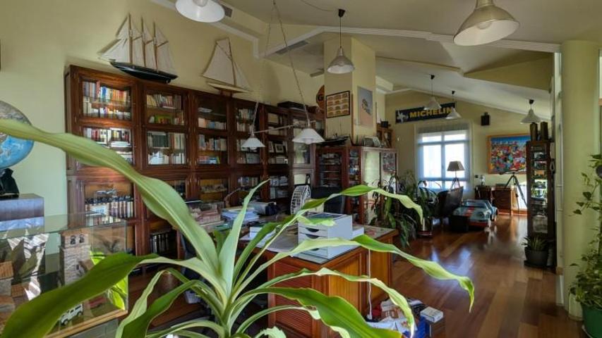 Bungalow en venta en Madrid, La Paz photo 0