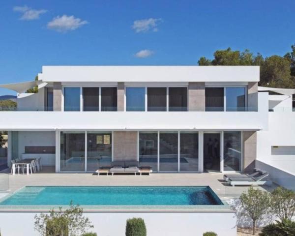 Casa en venta en Moraira photo 0