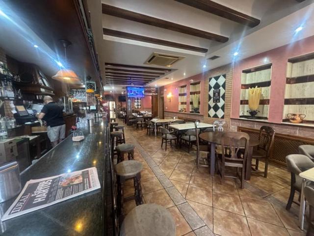 Edificio en venta en Huéscar, Centro photo 0