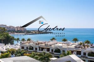 Aticos en venta en Estepona, Puerto photo 0