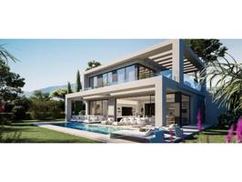 Chalet en venta en Benahavís photo 0