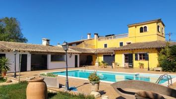 Chalet en venta en Santa Maria del Camí, Santa Maria del Cami photo 0