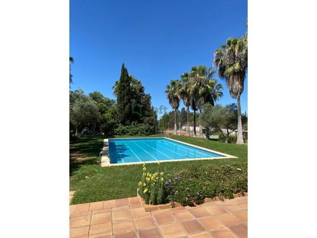 Chalet en venta en Badajoz photo 0