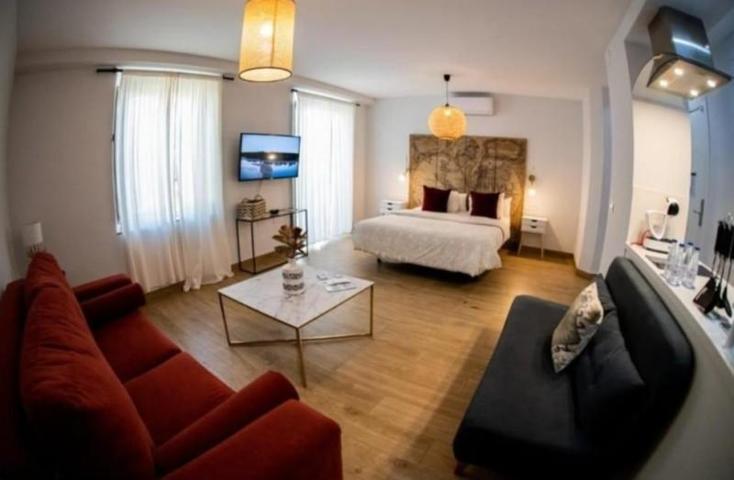 Edificio en venta en El Puerto de Santa María, CENTRO photo 0