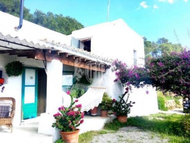 Chalet en venta en Sant Joan, Santa Eulalia del Río - Santa Eulària des Riu photo 0