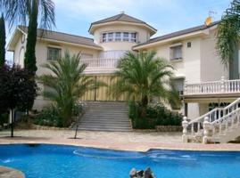 Chalet en venta en Córdoba, Brillante photo 0