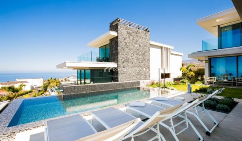 Casa en venta en Guía de Isora photo 0