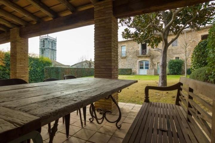 Casa con terreno en venta en Bàscara, Orfes photo 0