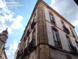 Edificio en venta en Santiago de Compostela, Casco Historico photo 0