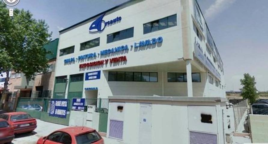 Nave industrial en venta en Móstoles, Los rosales photo 0