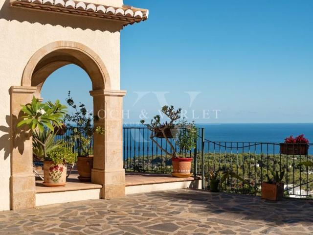 Chalet en venta en Benissa photo 0