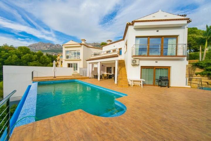 Chalet en venta en Altea, Altea La Vella photo 0