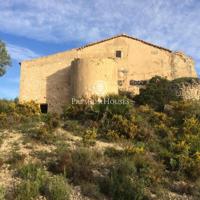 Chalet en venta en Castellet i la Gornal, Alt penedes photo 0