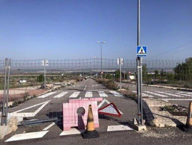 Terreno en venta en Chiloeches, Chiloeches photo 0