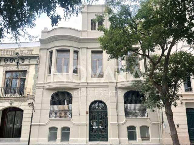 Aticos en venta en Barcelona, Les Tres Torres photo 0