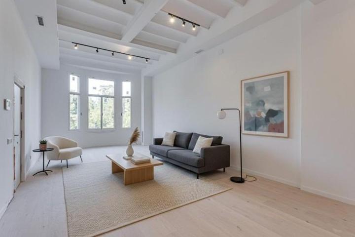 Aticos en venta en Barcelona, Sarrià-Sant Gervasi photo 0